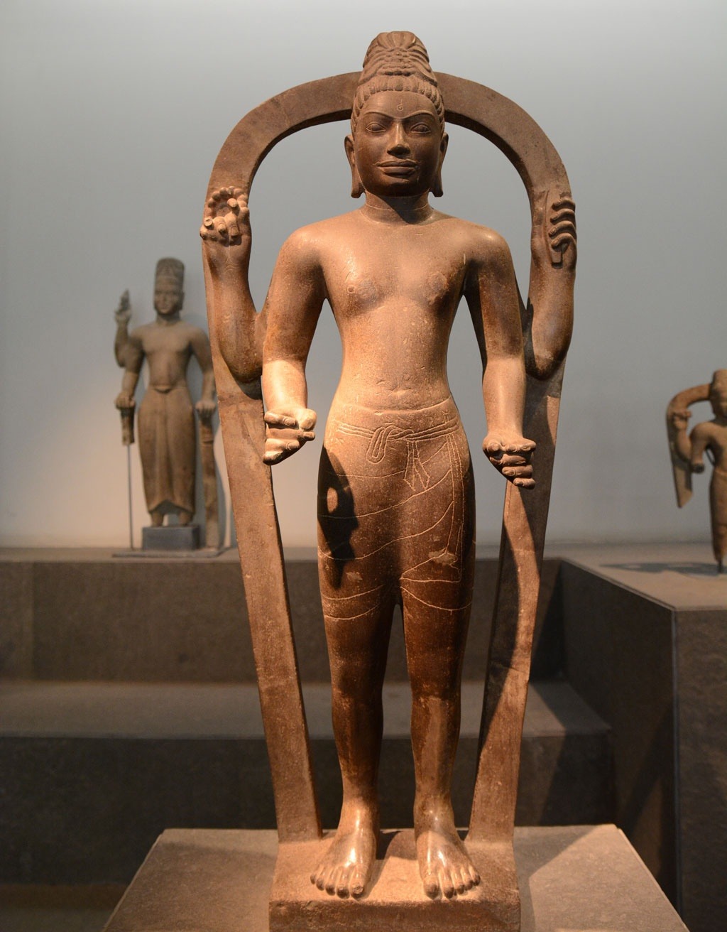 jewelry made during the Oc Eo - Phu Nam era