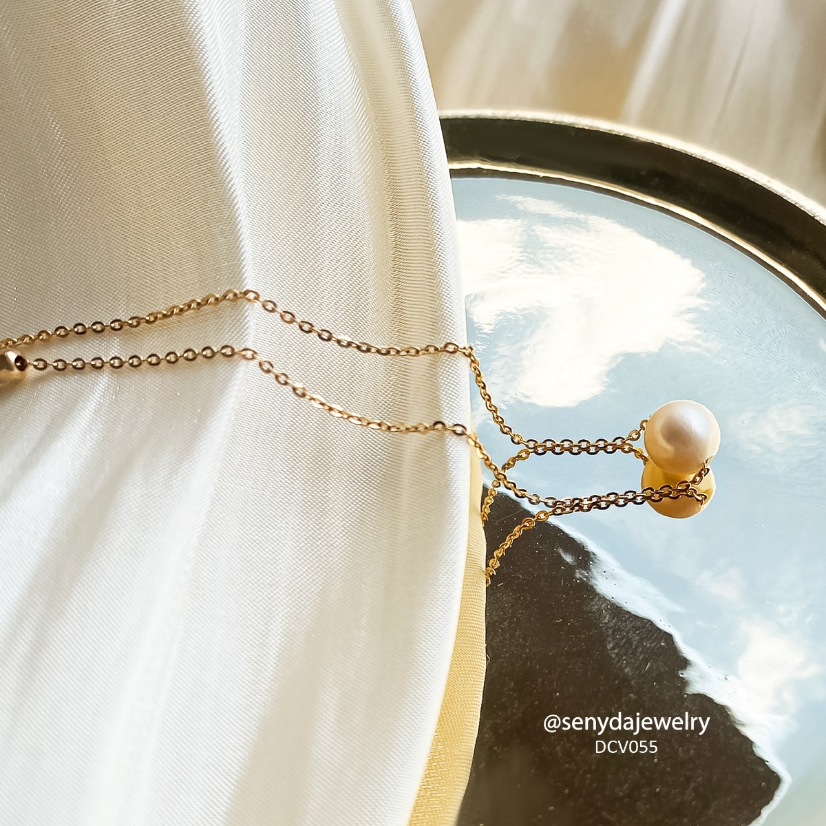 Jewelry for mom