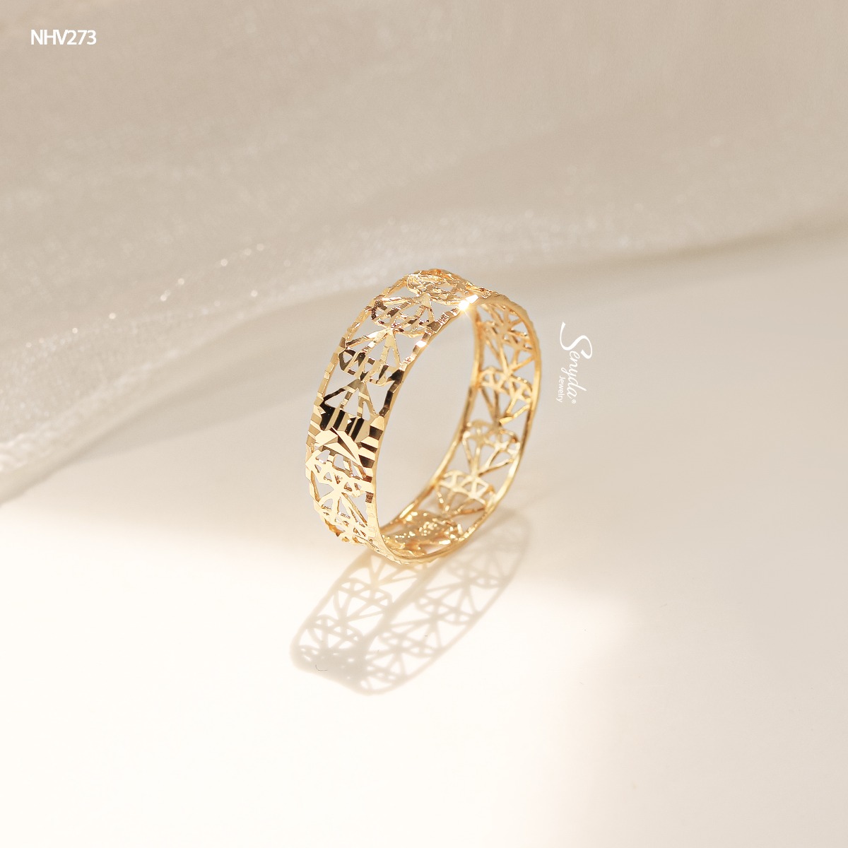 Jewelry for mom
